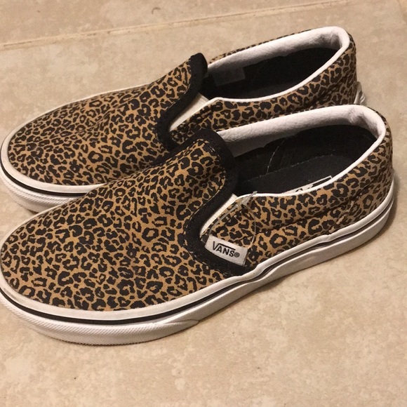 VANS LEOPARD PRINT SLIP ON SNEAKERS KIDS SIZE 1.5 - Picture 13 of 16